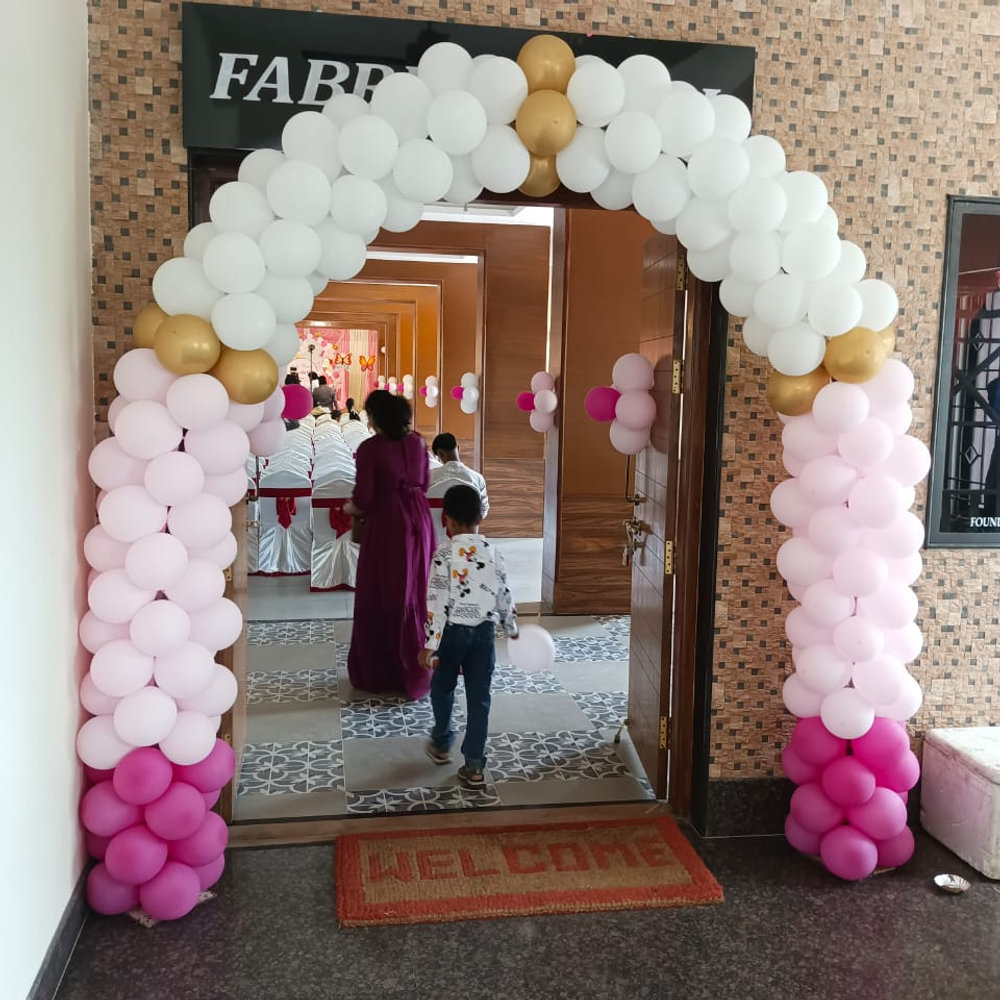 Simple Balloon Entrance Arch